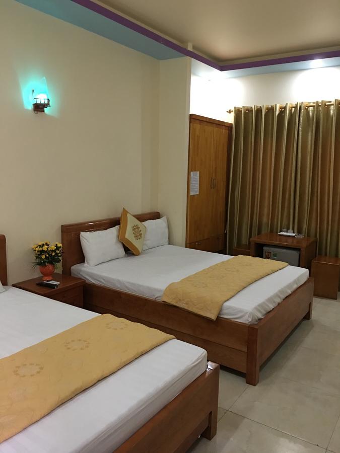 Trang Toan Hotel Chan Chau Exterior foto